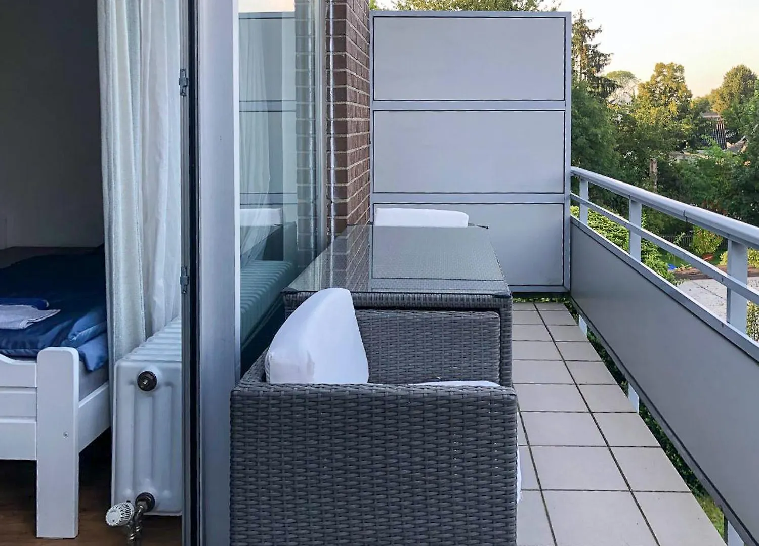 Apartment Duesseldorf-Lohausen 0*, Dusseldorf